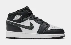 Air Jordan 1 Mid SE Grade School Lifestyle Shoes (White/Black)