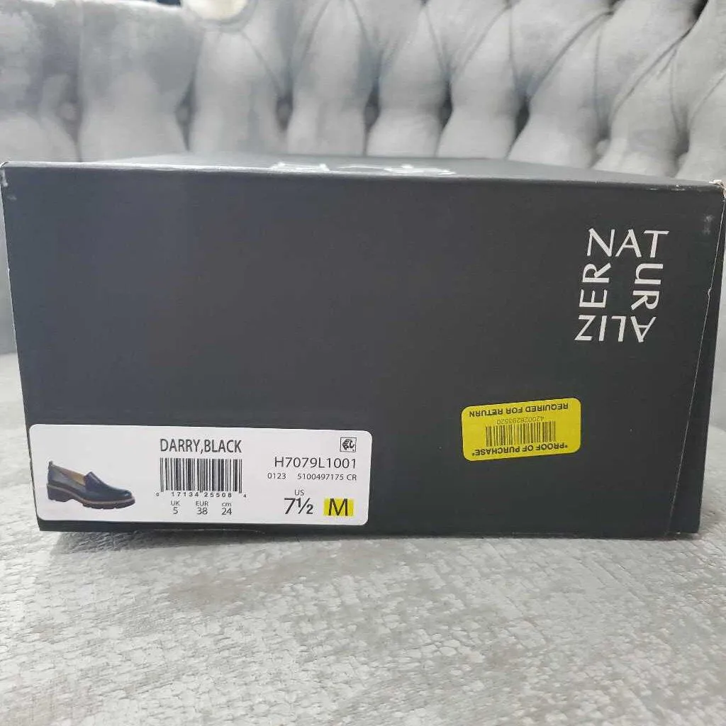 Naturalizer Shoes 7.5