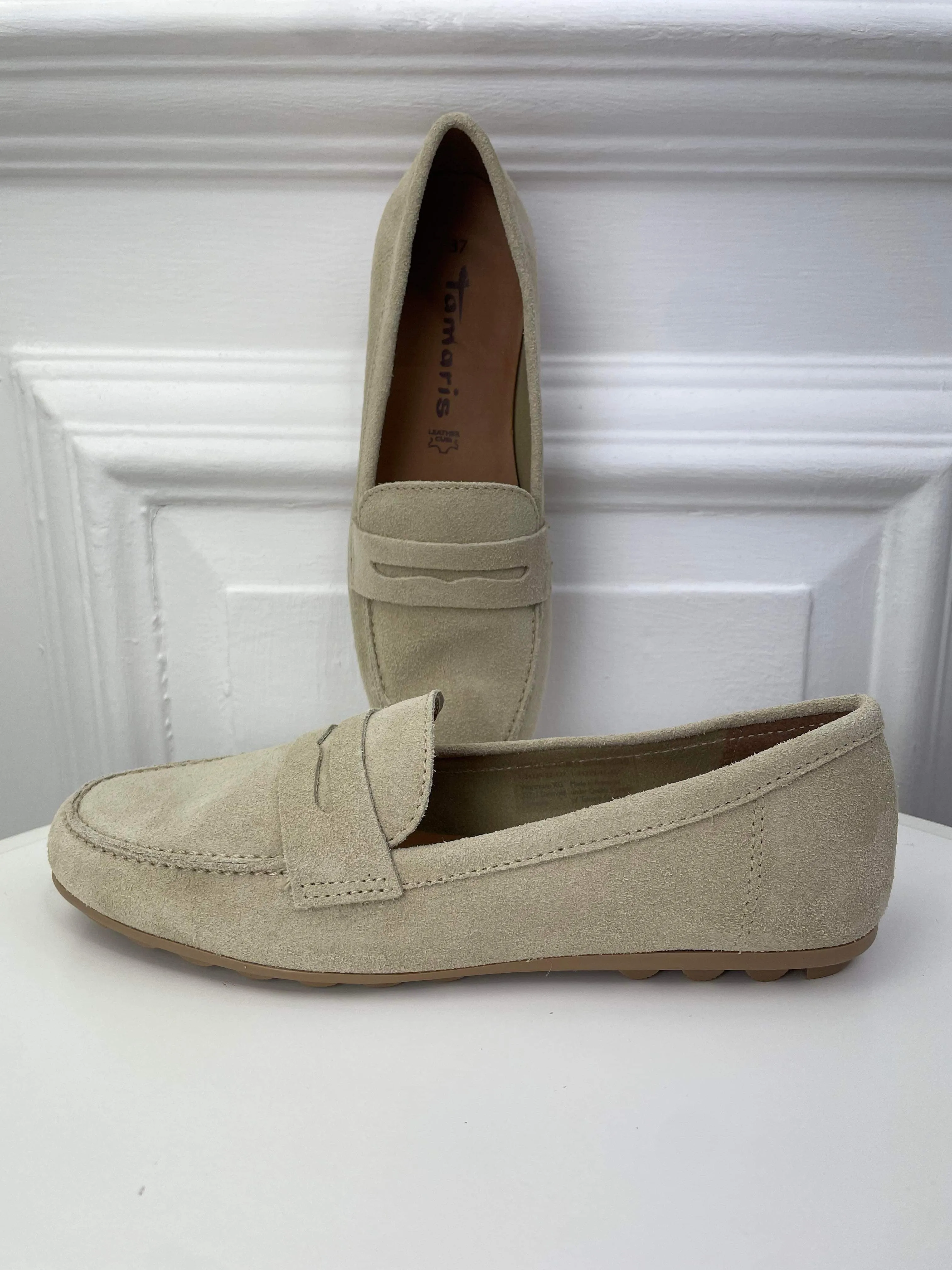 Tamaris Suede Loafers - Cream